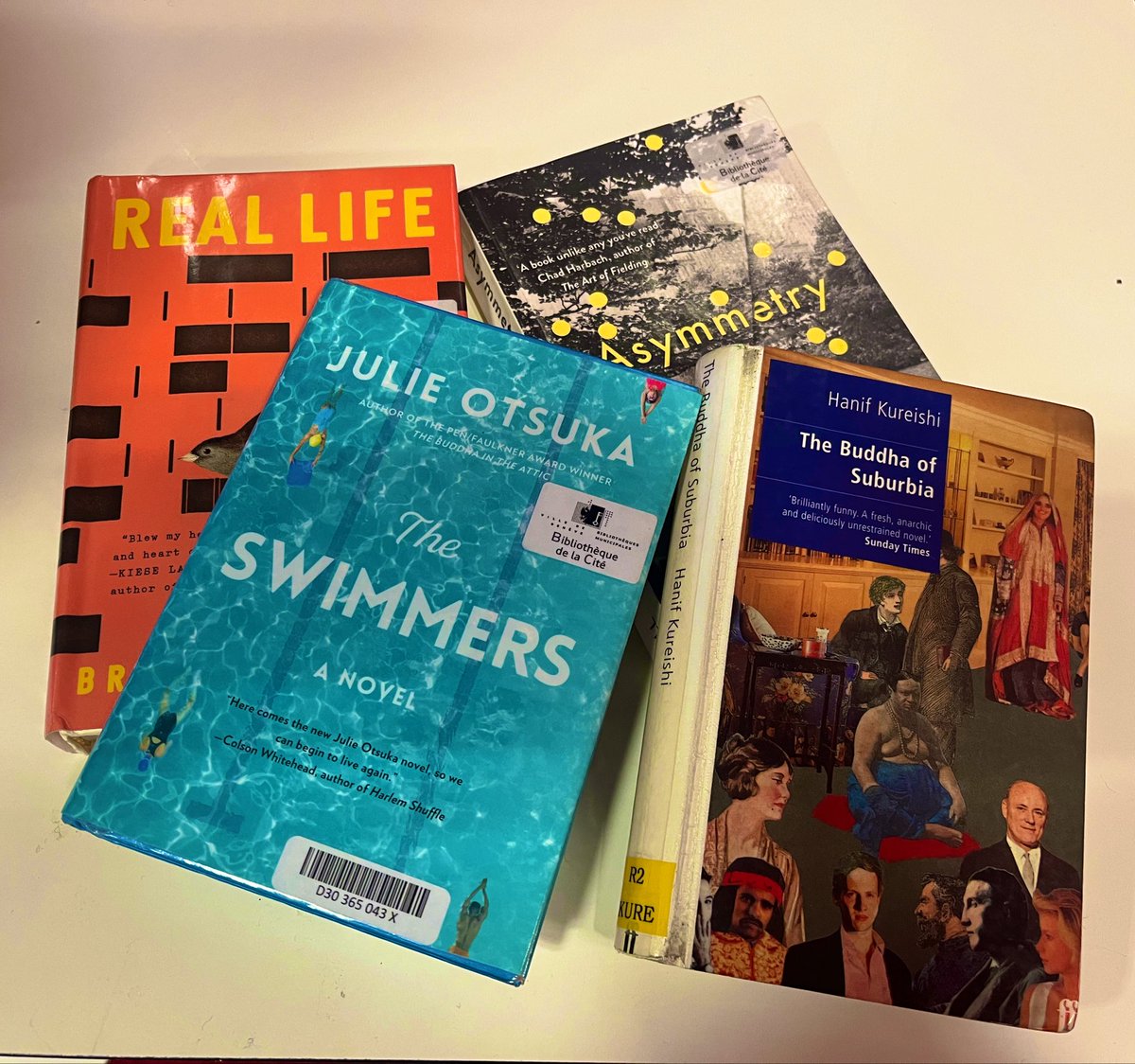 AdwoaB9's tweet photo. Picked up a few good books at the Geneva public library today. Excited to delve in! @Hanifkureishi @blgtylr #julieotsuka #lisahalliday #readingcommunity #BookTwitter https://t.co/gvYiR6ZiTK