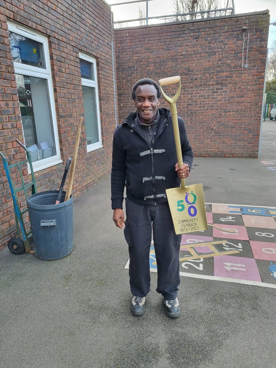 LondonPS_CP's tweet photo. 50 visits for 50 years #London Community Payback has been working in local communities for 50 years #CP50 #payingback #addingvalueinthecommunity @LDNProbation https://t.co/4u7SQJgDUg