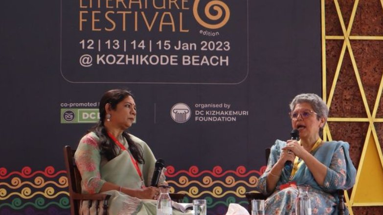 HyperglotReview's tweet photo. Festival on the Beach: @keralalitfest is committed to providing an open and liberal forums for debates and discussion to foster progressive discourses.

#keralaliteraturefestival #keralalitfest2023 #keralalitfest #klf #klf2023 #klfkozhikode #authorsofindia #hyperglotreview https://t.co/9J2opDLnKm