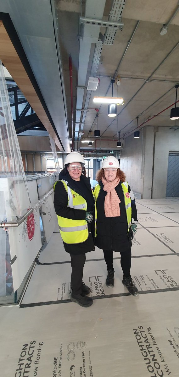 My_MiltonKeynes's tweet photo. Cassy & Jo have just been for a tour of the new @santanderuk #unityplace
Thank you for having us, it is incredible β€οΈ
Great to welcone members of our CMK Stakeholder Development Group π
#MiltonKeynes #lovemk #MyMiltonKeynes #unityplace #santanderuk #Santander https://t.co/YGuOLx38Ct