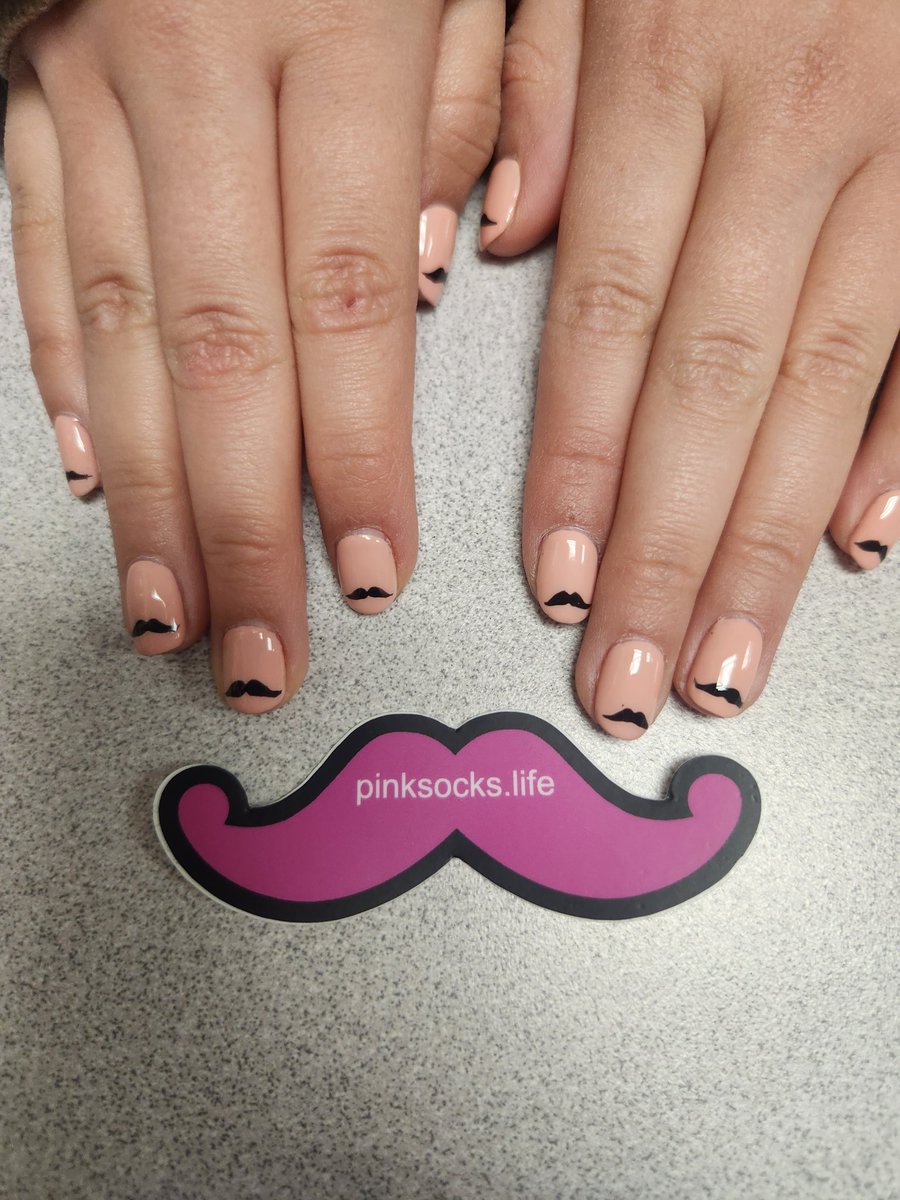 When your kiddo is all about #pinksocks life. #proudteacher She understood the assignment. 😊 <a href="/nickisnpdx/">Nick Adkins</a> #TeamSISD