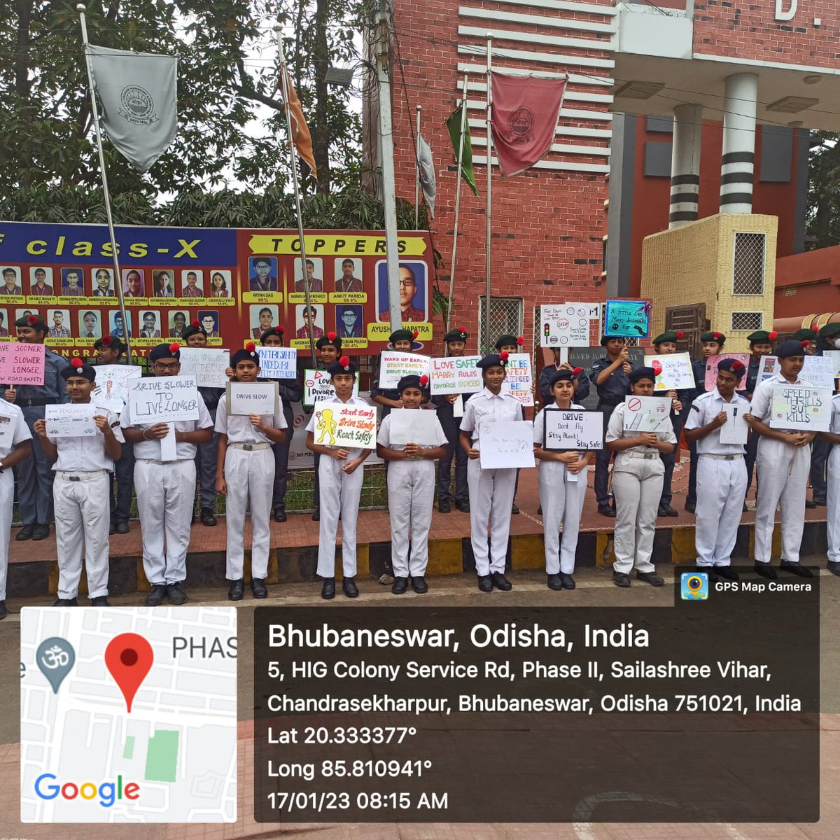 sibarinku's tweet photo. "Drive Carefully , to Live Life Joyfully."

40 cadets (JD &amp; JW) of DAV Chandrasekharpur,BBSR have observed Road Safety Week on 17 Jan 23 .
@utkalpride 
@kalinga_sagar 
@HQ_DG_NCC https://t.co/C2fupAopJG