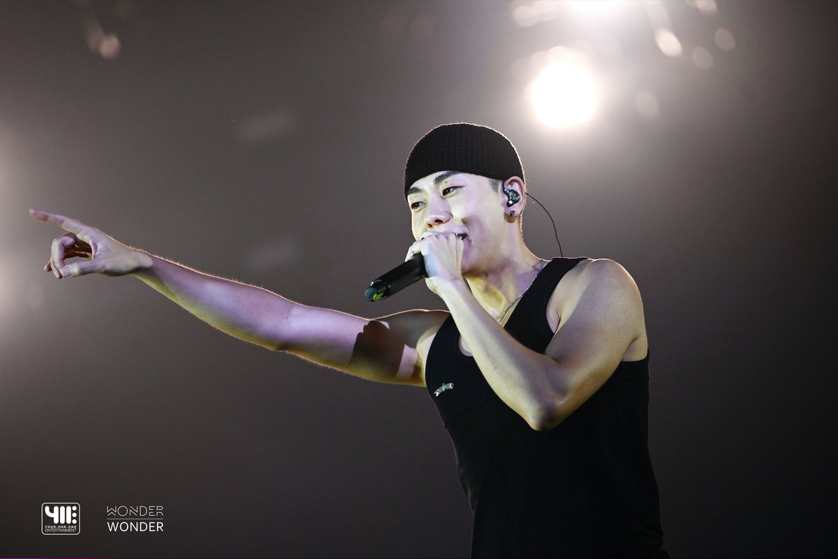 AOMGThailand (FAN BASE) tweet media