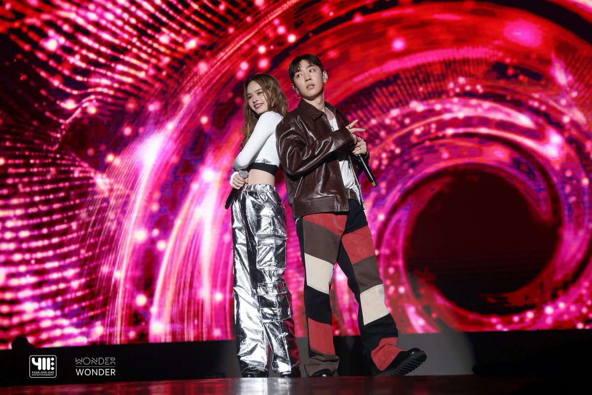 AOMGThailand (FAN BASE) tweet media