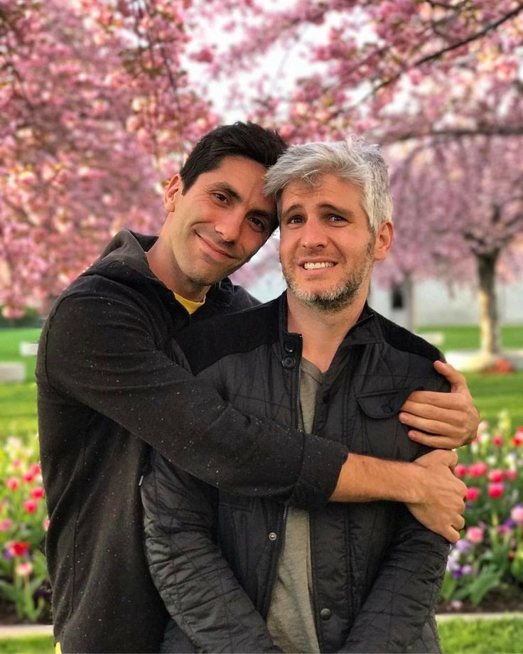 barbaravitali2's tweet photo. Happy Birthday @maxjoseph January 16,1982 #Catfish @CatfishMTV @NevSchulman #MaxJoseph https://t.co/Qkbm55rvje
