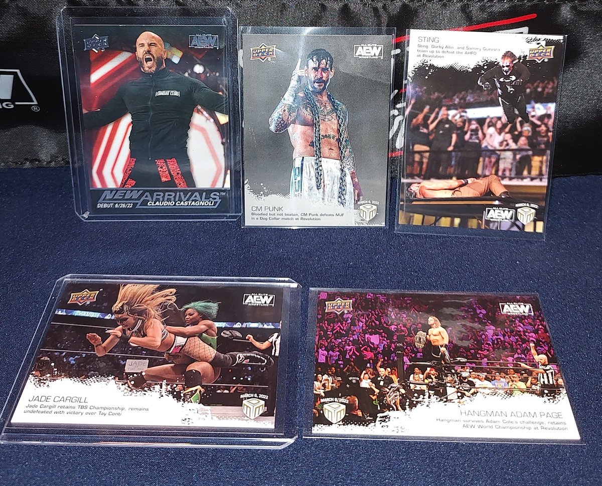 MeanDean1017's tweet photo. A few #AEW #Upperdeck gems just arrived @cardfoundpod #cardmark #cmpunk #claudiocastagnoli #sting #jade #hangman #wrestlingcards #thehobby https://t.co/QtIdD6GvyT