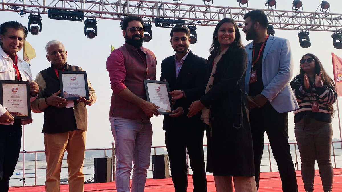 vinaytri's tweet photo. Thank you UP tourism for organising such a great exhibition today. I was glad to be a part of this event, including other 5 well known local photographers who's work was exhibit today. Thanks to whoever showed up for support today. #uptourism #UttarPradesh https://t.co/BqrN4qRPWf