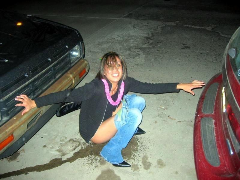 TheIconoclast17's tweet photo. Part 12: from my collection of girls #peeingoutside, #carpee, #squatingtopee, #publicpeeing, #peestream, #peeingwithfriends https://t.co/stti7gNxqu