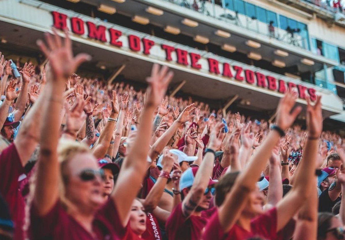 Our home ❤️

h/t Arkansas Athletics