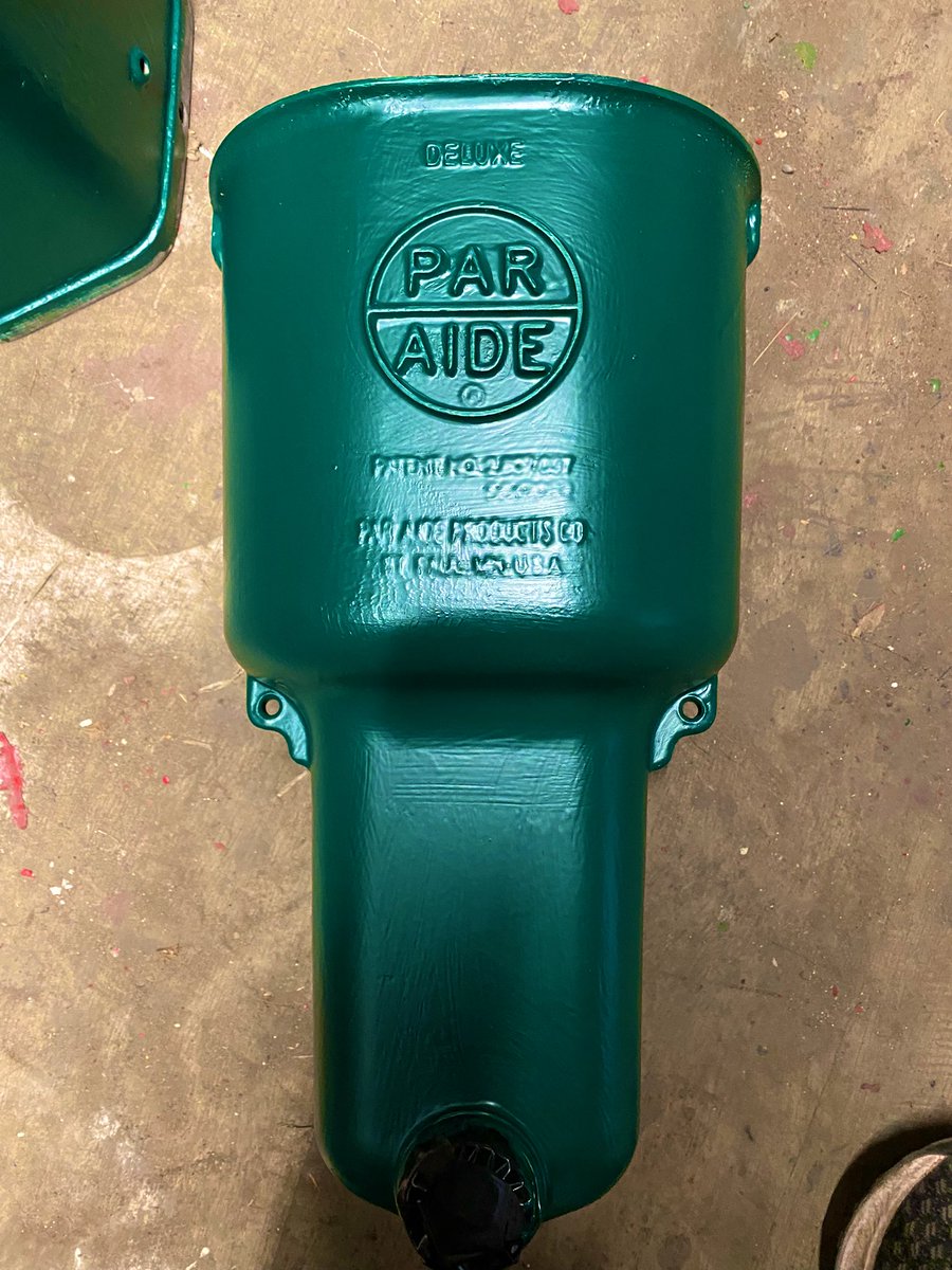 Course furniture getting a tidy up this week. Benches and hazard posts painted as well as repairing and restoring the ball washers