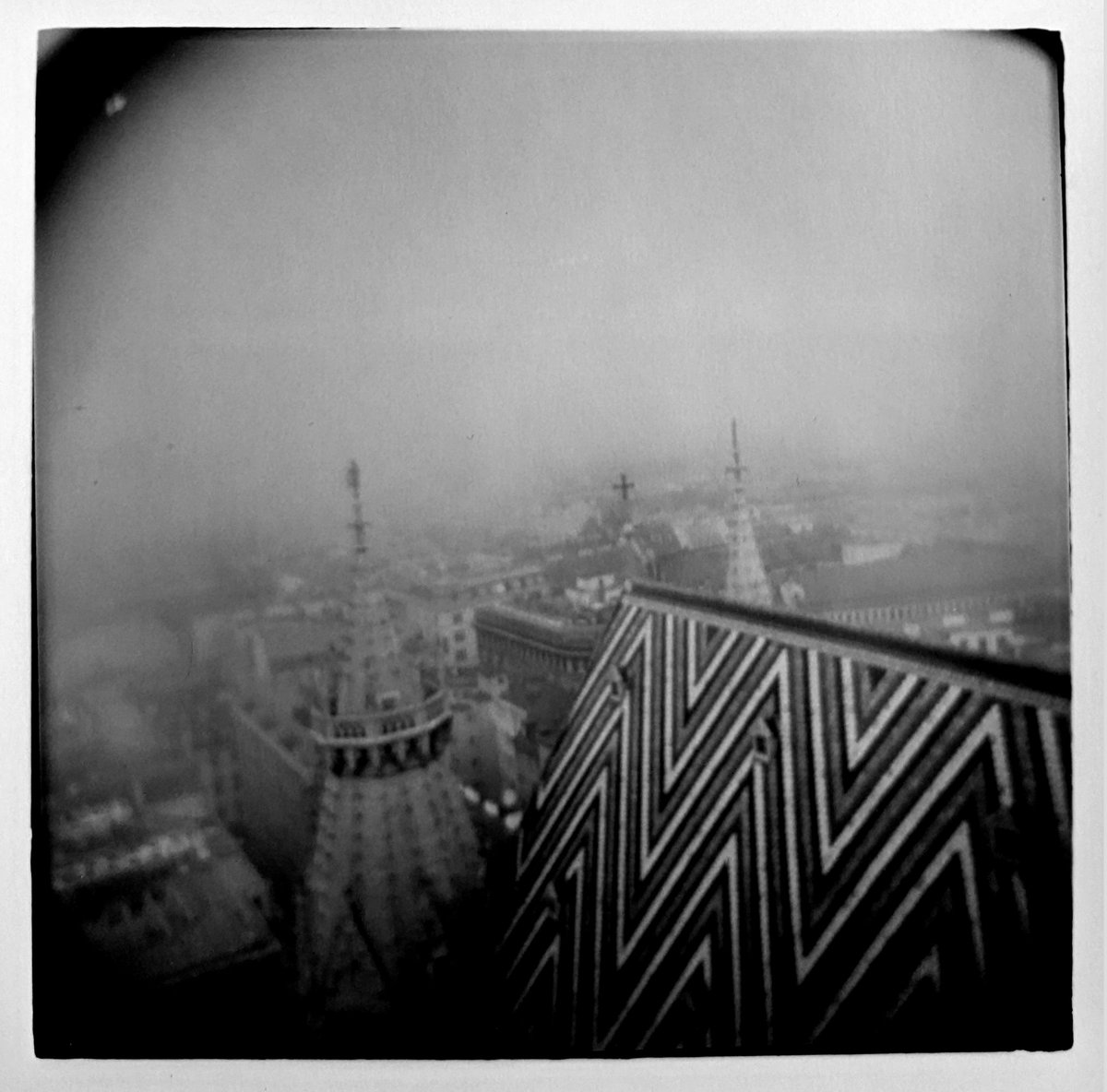 JnyBakes's tweet photo. Cloudy day at #ststephens in #Vienna with my #holga shooting #Ilford #HP5 #mediumformat .. 343 #steps #tothetop https://t.co/u6XwqQdt4G