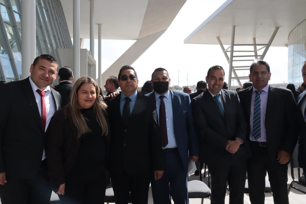 LandaMunicipio's tweet photo. Marina Ponce participó en la entrega de 177 millones en equipamiento para las corporaciones de seguridad por parte del Gobernador del Estado. @makugo Juntos adelante por un estado seguro y en paz. https://t.co/BieHXGPVl4