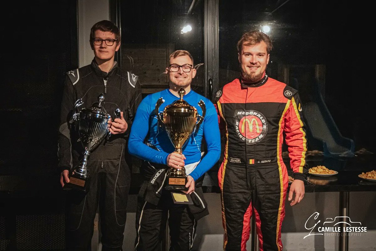 jmk_official's tweet photo. JMK LIÈGE Challenge Sprints 2022 La Finale > Galerie Photos de plus de 100 clichés :
https://t.co/c4JXCRM9PY
#jmkarting #karting #kart #sport #mecanic #sportcars #liege #fleron NOUVEAUX KARTS https://t.co/XeJX20ojbT