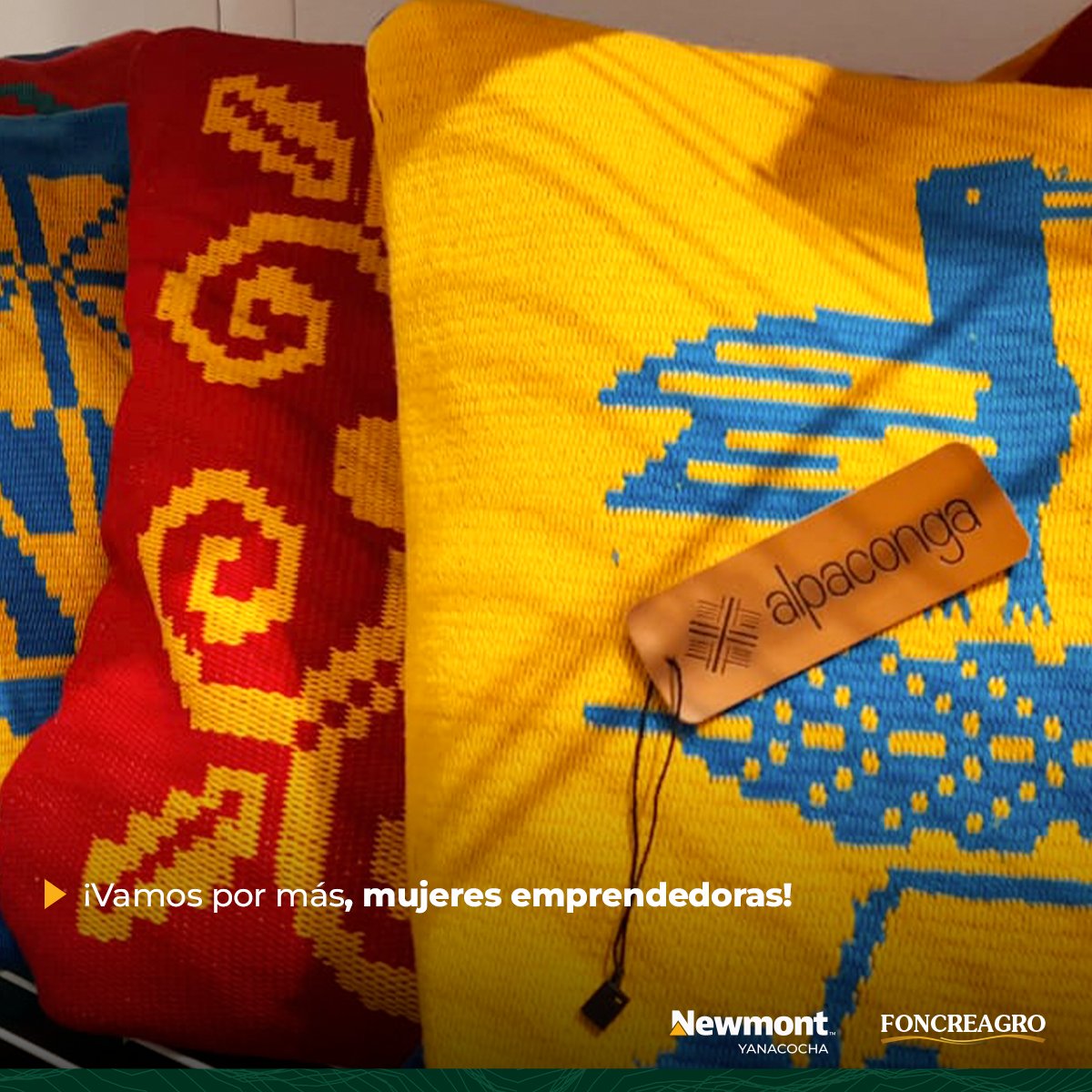 FoncreagroCaj's tweet photo. Importantes espacios que permitieron a Alpaconga ser reconocida a nivel nacional e internacional, además de contribuir con los ingresos de las familias de nuestras artesanas, impulsando su independencia y empoderamiento. (4/4)
#Alpaconga #HilandoSueños #MujeresEmprendedoras. https://t.co/oGHO3SxJCS