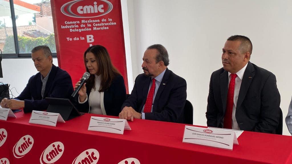 SDEyT_Morelos's tweet photo. 📄#Boletín | Incrementa Morelos oferta educativa en construcción con la inauguración del @CMICMORELOS  🔧👷🏻

✅ A través del @FIDECOMP se realizó la rehabilitación y equipamiento de espacios físicos y digitales para la institución

Más detalles 👉🏻 https://t.co/bLKsrDU1ge https://t.co/m8z6qErZnP