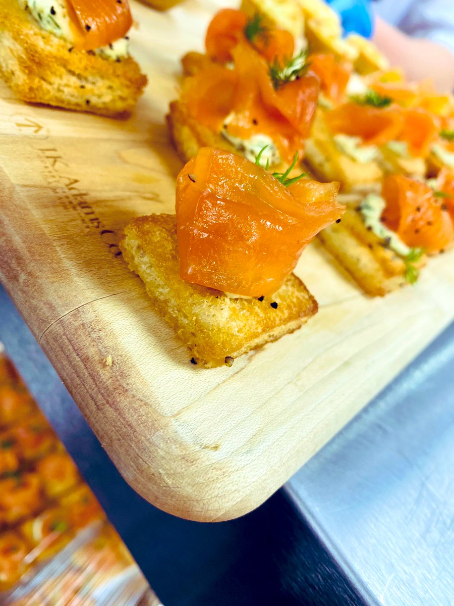 Darren Gilbertson (@dgilbertson89) on Twitter photo Great canapé event from one of my fantastic London teams this evening <a href="/BaxterStorey/">BaxterStorey</a> #obsessed #topteam Great canapé event from one of my fantastic London teams this evening <a href="/BaxterStorey/">BaxterStorey</a> #obsessed #topteam