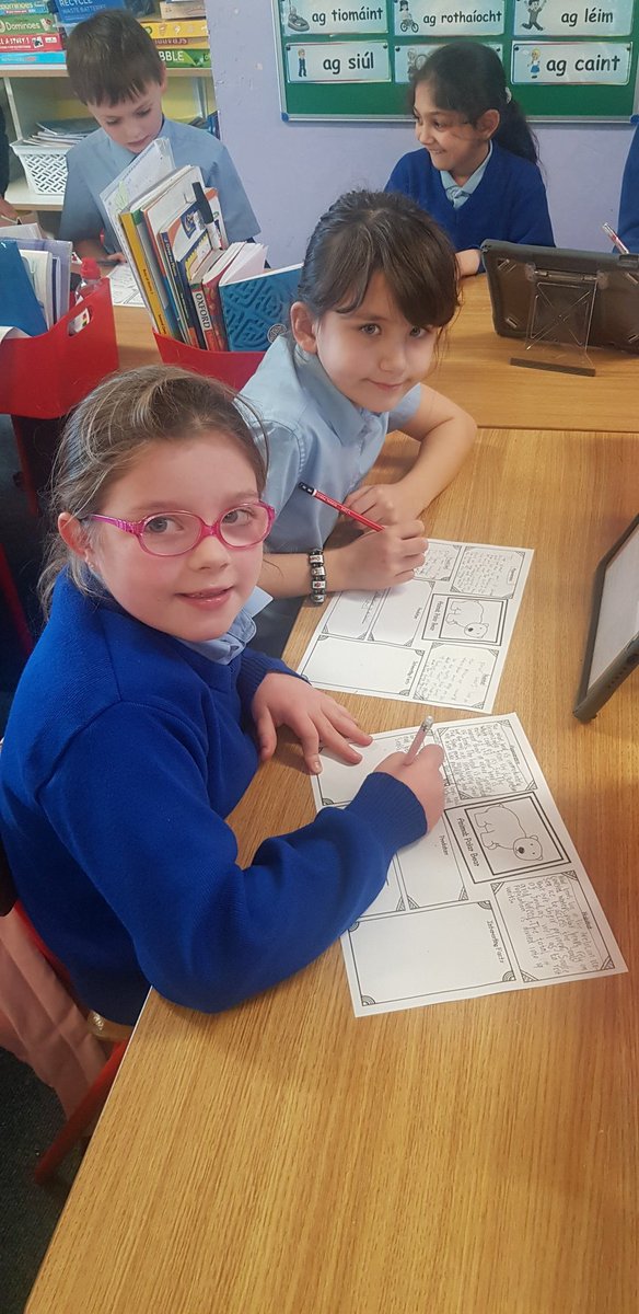 2ndClSAttracta's tweet photo. We were full of enthusiasm today researching facts about the Polar Bear @2ndClSAttracta @PDSTLiteracy #dkfindout #reportwriting #digitallearning https://t.co/QU5j6oKesI