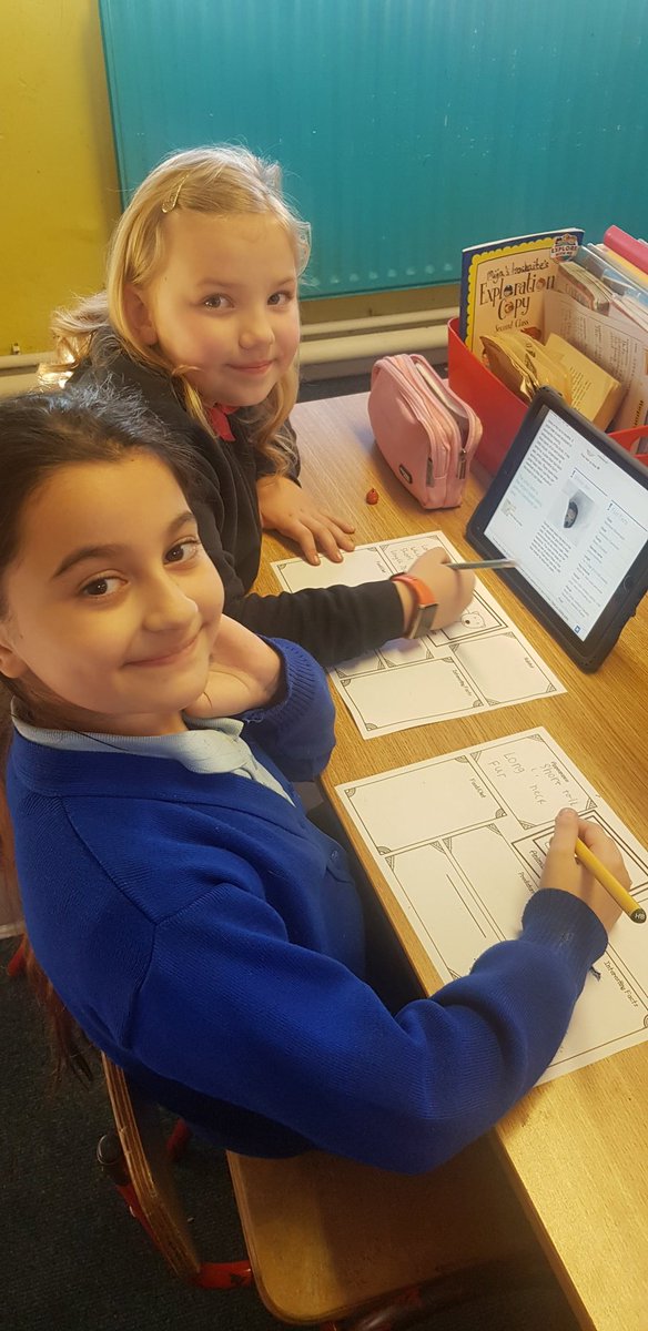 2ndClSAttracta's tweet photo. We were full of enthusiasm today researching facts about the Polar Bear @2ndClSAttracta @PDSTLiteracy #dkfindout #reportwriting #digitallearning https://t.co/QU5j6oKesI