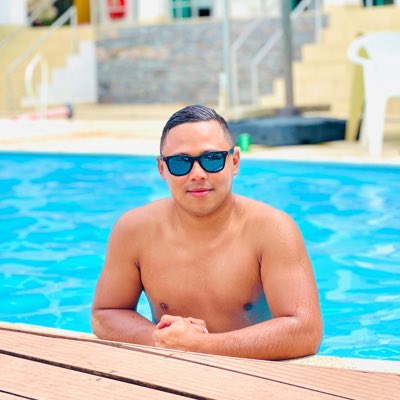 maurocaez's tweet photo. #NuevaFotoDePerfil https://t.co/tT6V4eWRRb