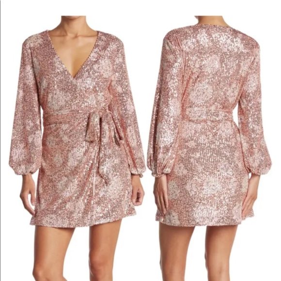 kpins65's tweet photo. So good I had to share! Check out all the items I'm loving on @Poshmarkapp #poshmark #fashion #style #shopmycloset #katespade #likely: https://t.co/d2uJhHVj4L https://t.co/v14vmdSqhD