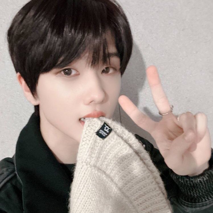 ✧˖° en busca de admis! tweet media