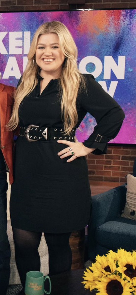 KC_mommy tweet media