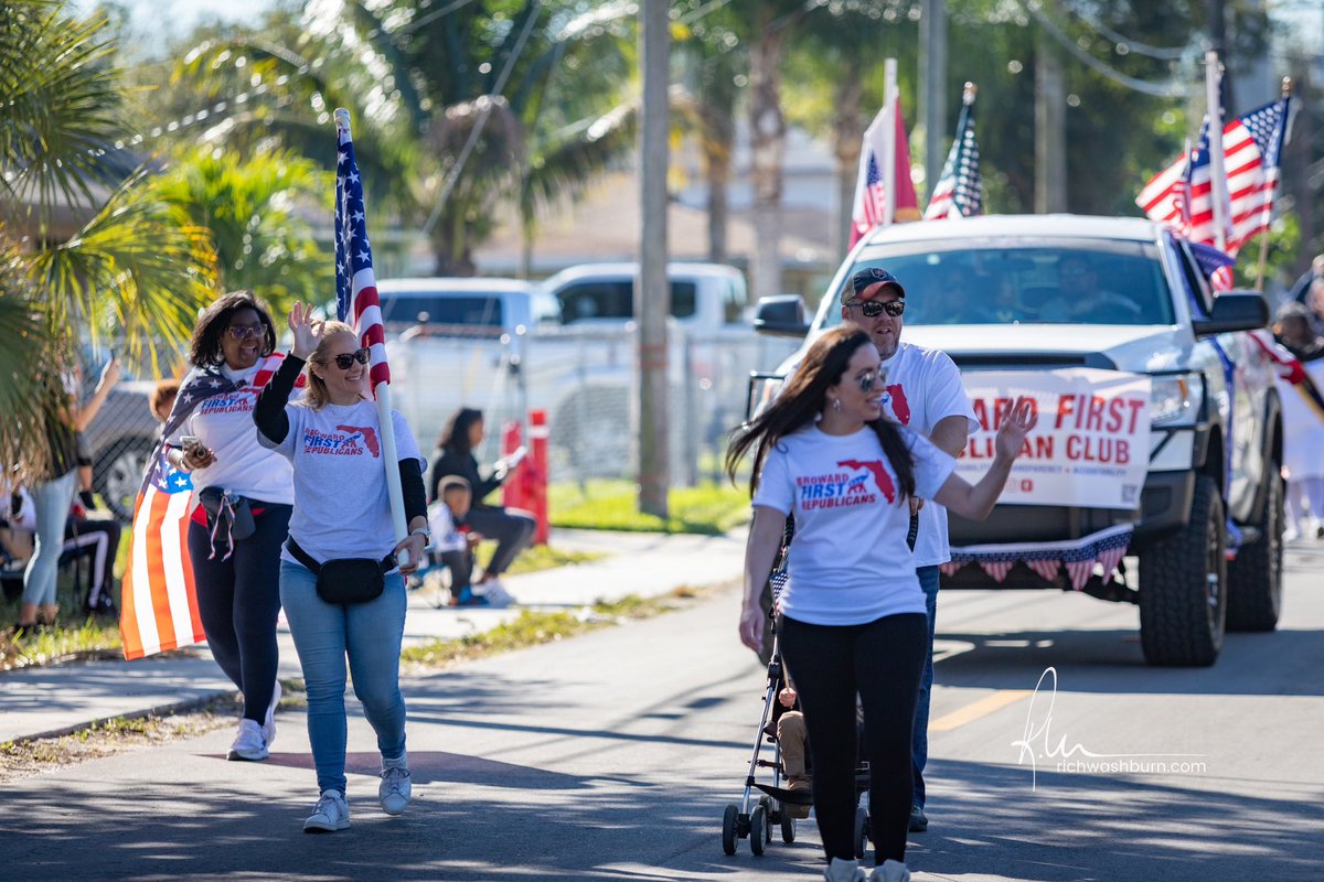 BrowardFirstGOP's tweet photo. We had a great time yesterday celebrating the life and legacy of Dr. Martin Luther King, Jr ar the King Holiday Celebration at Carter Park! #MLKDay2023 #BrowardFirstGOP #BrowardCountyFL https://t.co/hMENELN9zQ