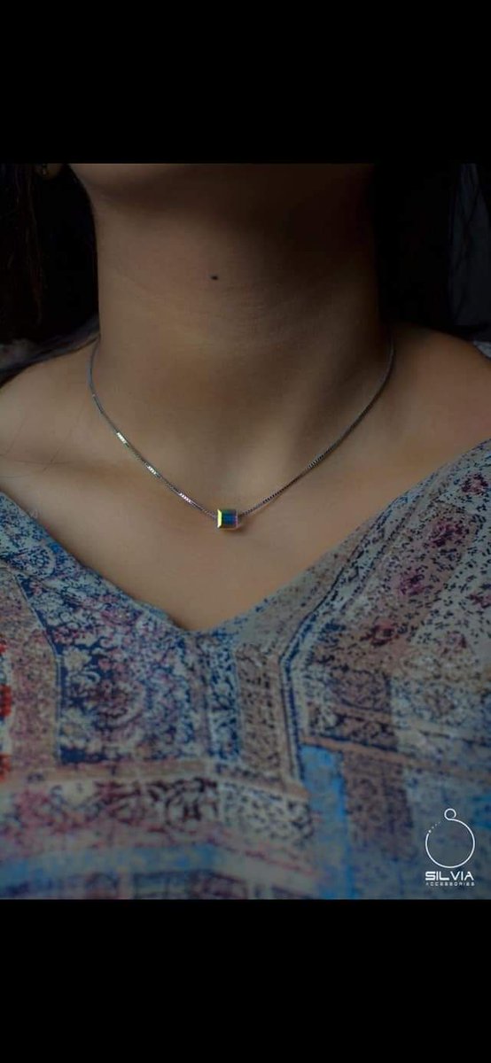 Silviaaccessory's tweet photo. 🤭💕 زيني عُنقك بعقدٍ من سيلفيا 
💝تألقي بشكل مختلف! 
للطلب والإستفسار DM
#تألق_مع_سيلفيا
#سيلفيا_للإكسسوارات
#فضة
 #shine_with_silvia
#Silvia_Accessories
#Silver https://t.co/rjguE8LBXW