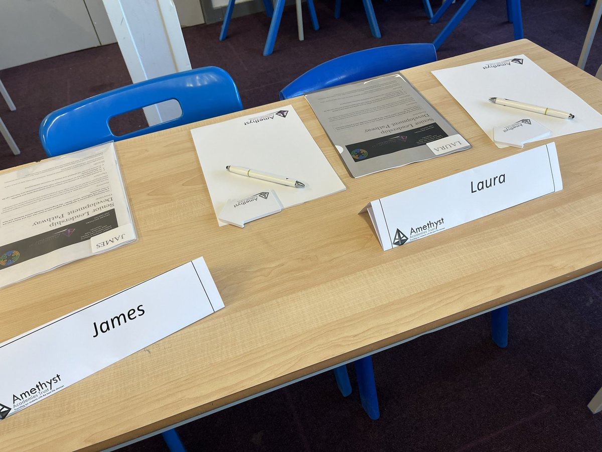 Amethyst_PPD's tweet photo. Great first SLT pathway session this evening looking at the power of self reflection. Time to discuss, collaborate and challenge ourselves. #alwayslearning #powerofreflection @AldersleyHighSc @MoretonSchool @PennHead @tettenhall_wood https://t.co/cDvvbUgQ9N