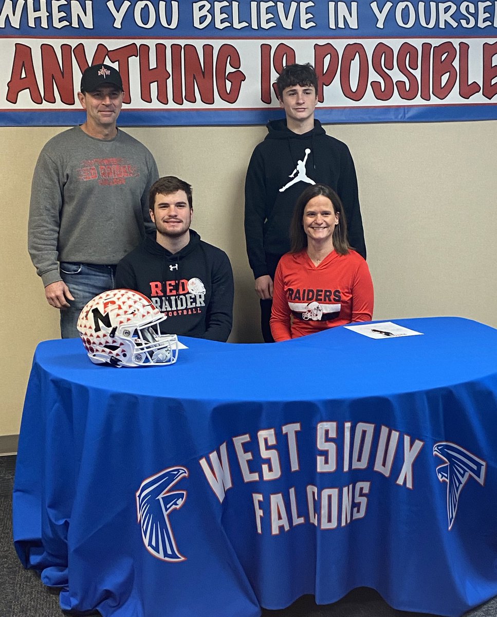 Northwestern College Football tweet media