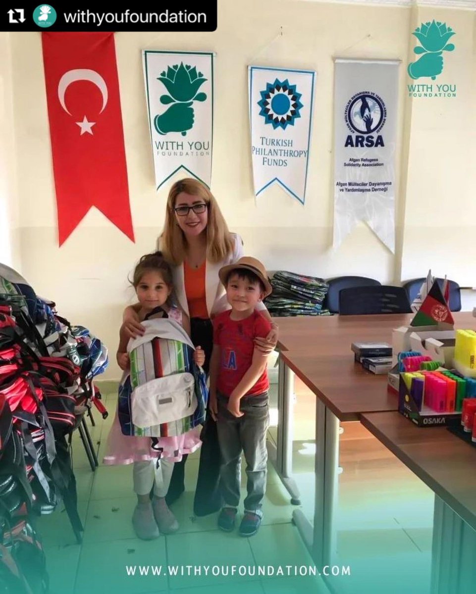 tphilanthropy's tweet photo. TPF partnered up with @withyoufoundation to support @arsa_org project providing much needed school materials for 500 Farsi speaking refugee boys and girls.
#withyoufoundation #ebi #charity #tpf #refugees #refugeesupport #arsa #refugeechildren #community #school #education https://t.co/UGljenZlci