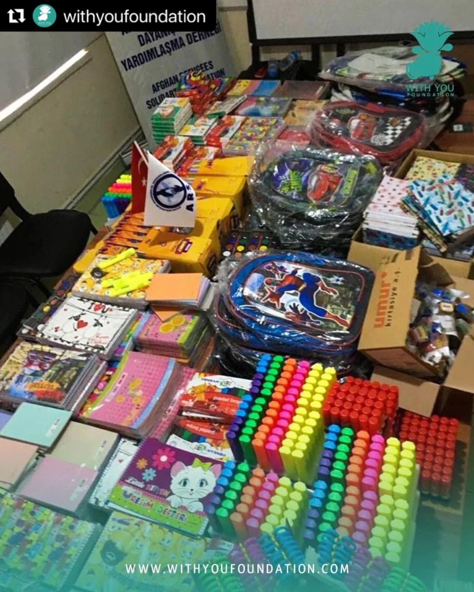 tphilanthropy's tweet photo. TPF partnered up with @withyoufoundation to support @arsa_org project providing much needed school materials for 500 Farsi speaking refugee boys and girls.
#withyoufoundation #ebi #charity #tpf #refugees #refugeesupport #arsa #refugeechildren #community #school #education https://t.co/UGljenZlci