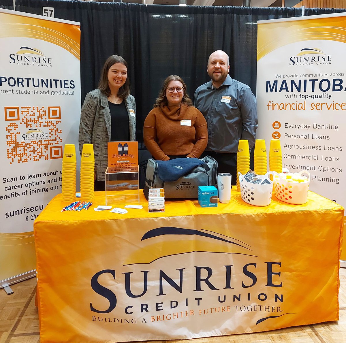 🙂 Sunrise is excited to participate in the U of M Annual Career Fair on January 17 -18 at the UMSU University Centre. Stop by to grab some Sunrise Swag and say hi!

#umanitoba #umstudent