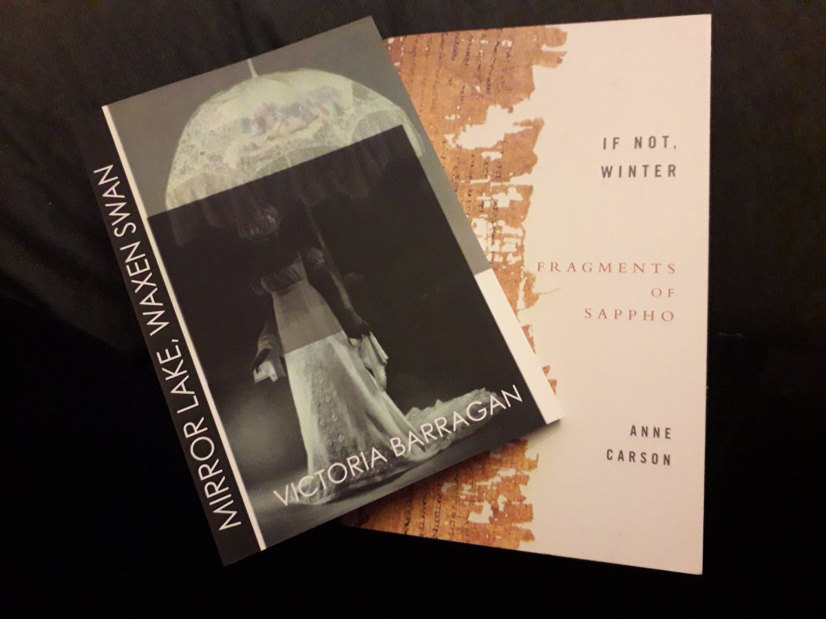 Tonight in my @BrunelArts creative writing class we explored micro poems, monostich, aphorisms & the slogan. I recommended these two books: Sappho via Anne Carson, and these little found beauties by Victoria Barragan with @KFandS_press