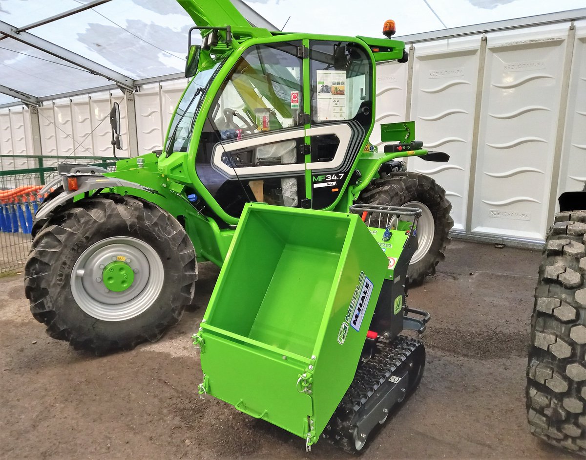 McHalePlantSale's tweet photo. We are all set for our first event of 2023, the Cork Farm machinery show at the Green Glens arena in Millstreet.
Visit our stand this Wednesday, the 18th and Thursday, the 19th of January, from 12 pm to 10 pm daily.
#Komatsu #merlo #Springfarmmachineryshow #Agri #showtime https://t.co/UAz2rPdLzW