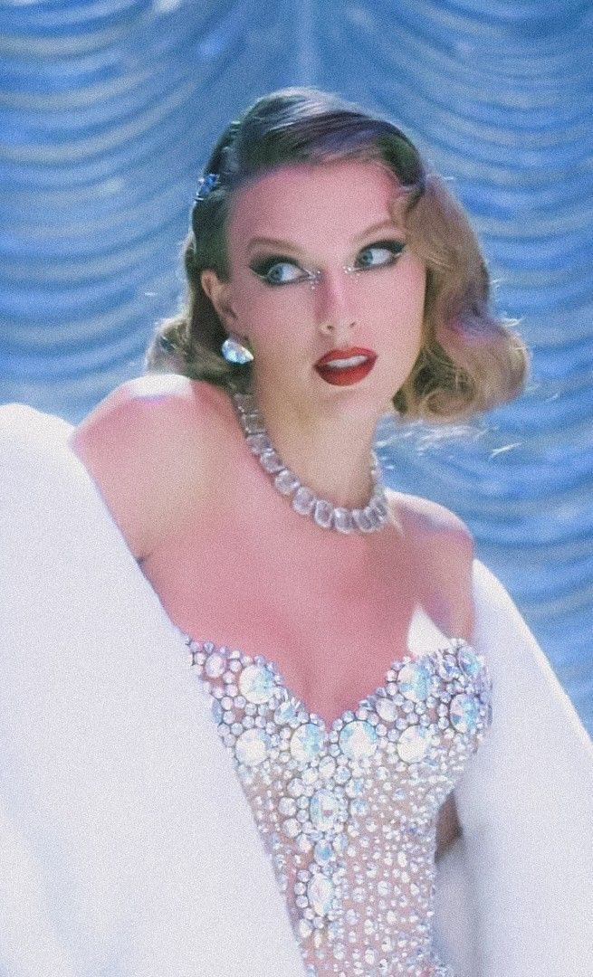 janesreputation's tweet photo. we moved on from this way too fast https://t.co/EYHNpydVlK