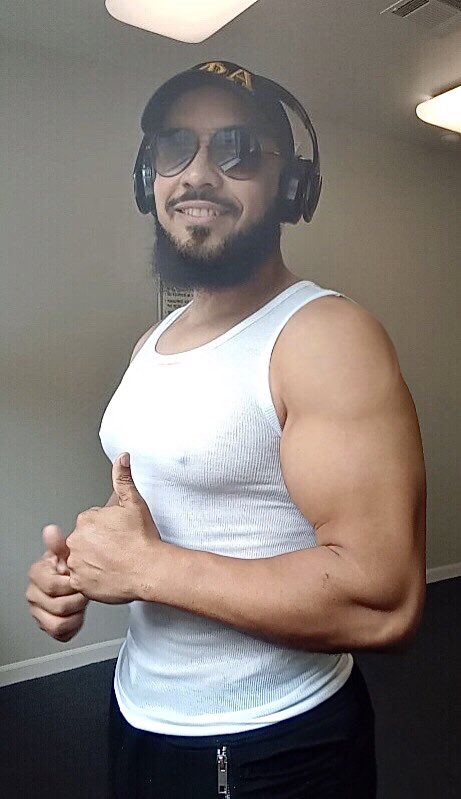 ACTREEL's tweet photo. Don’t cry because it’s over, smile because it happened.” ― Dr. Seuss

#TuesdayThoughts #AlphasLift🏋🏾‍♂️ #Cardio https://t.co/smJ0K8MH46