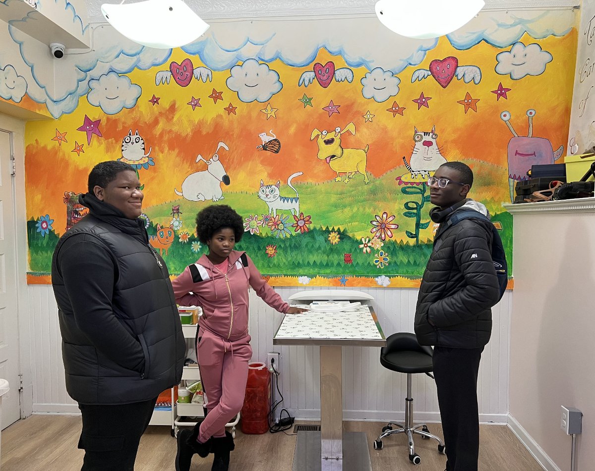 HSACleveland's tweet photo. This weekend NHS members volunteered their time at the Neighborhood Pets Outreach and Resource Center by helping prepare donated food and supplies that will be distributed to families in need of pet supplies and support. #HSACHS, #WeAreConcept, #Forthepets https://t.co/XqaG18NJGa