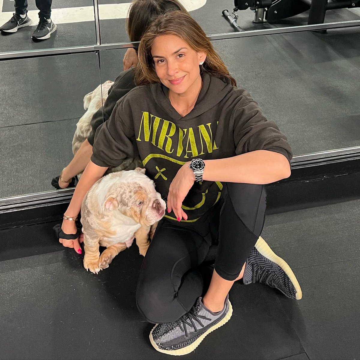 KatharinaTools's tweet photo. It accompanies me to work out🐕 https://t.co/yV2IiDj8JG