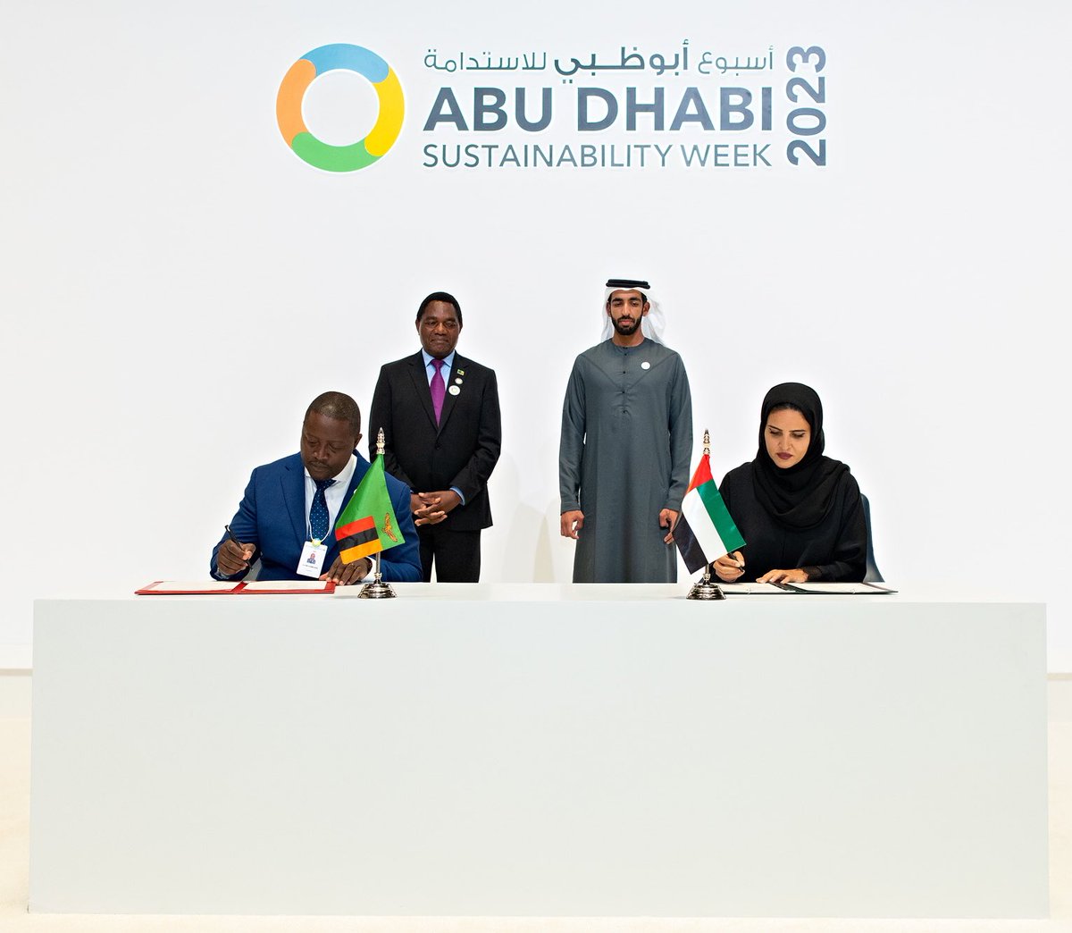 Hakainde Hichilema tweet media