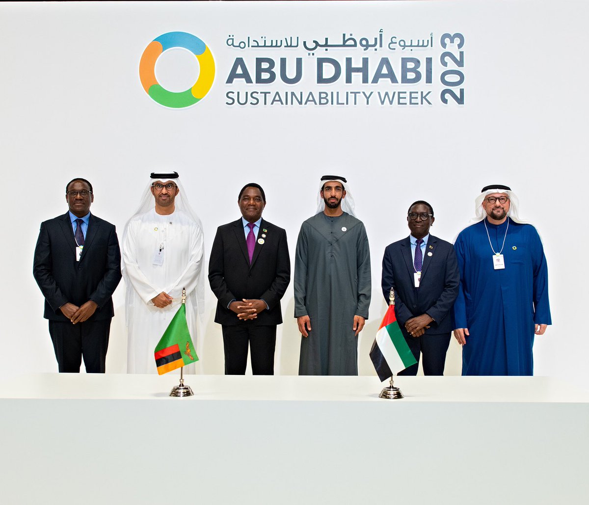 Hakainde Hichilema tweet media