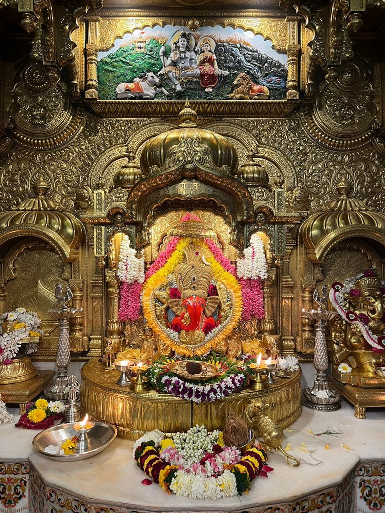 SVTMumbai's tweet photo. 🙏 गणपती  बाप्पा मोरया 🌺मंगलमूर्ती मोरया 🙏 १७/०१/२०२३
🙏Ganapati Bappa Moraya 🌺 Mangalmurti Moraya  🙏 17/01/2023 https://t.co/t1L2D8M58p