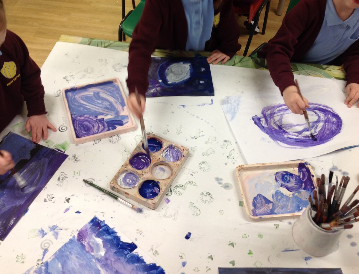 exton_mary's tweet photo. Reception have been inspired by our observations on winter walks. The children chose cold colours to mix with paints and used natural objects they gathered to complete their winter scene. What amazing art! #MEReception https://t.co/mBZ99ZydDy