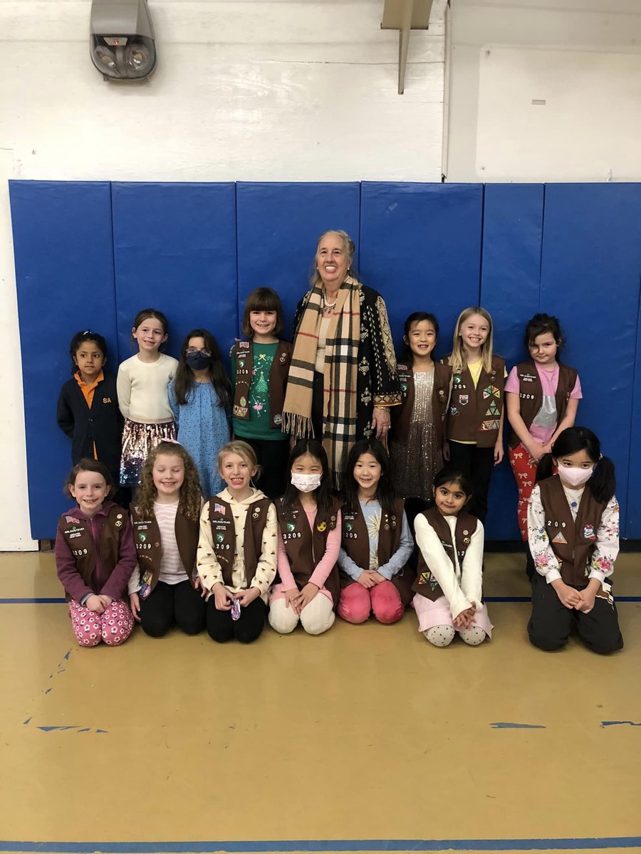galeabrewer's tweet photo. West Side @girlscoutsnyc Troop 3209 &amp; Brownies. The questions from the members of the Girl Scouts were awesome! AWESOME! They deserved their “Inside Government” Badge! What a pleasure to join them on Jan 12 2023 at West End Collegiate Church. Scout leaders were equally wonderful. https://t.co/FfElxZFCVU