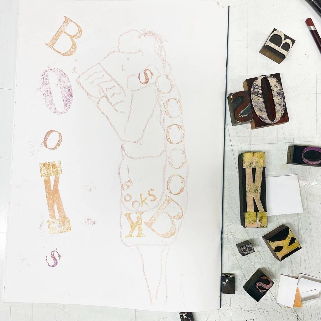 TheHappyBookCo's tweet photo. Let’s all make some…📚 !
Playing in the print room 😊
What to do next? 🤔
#childrensbook #picturebook #childrensbookillustration #illustration
#monotype #monotypeprint #csacbi2024 #csacbi #printmaking #printmaker #monoprints #monoprinting #letterpre… https://t.co/k6E6AIuKZs https://t.co/CCqtuxEAZD