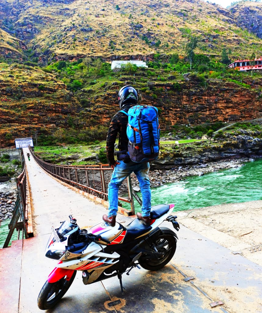 Bagspack1's tweet photo. Let #explore the world 
For #Survival #travelbag 
#Bagspack 
#fun https://t.co/UVJmmy05pC
