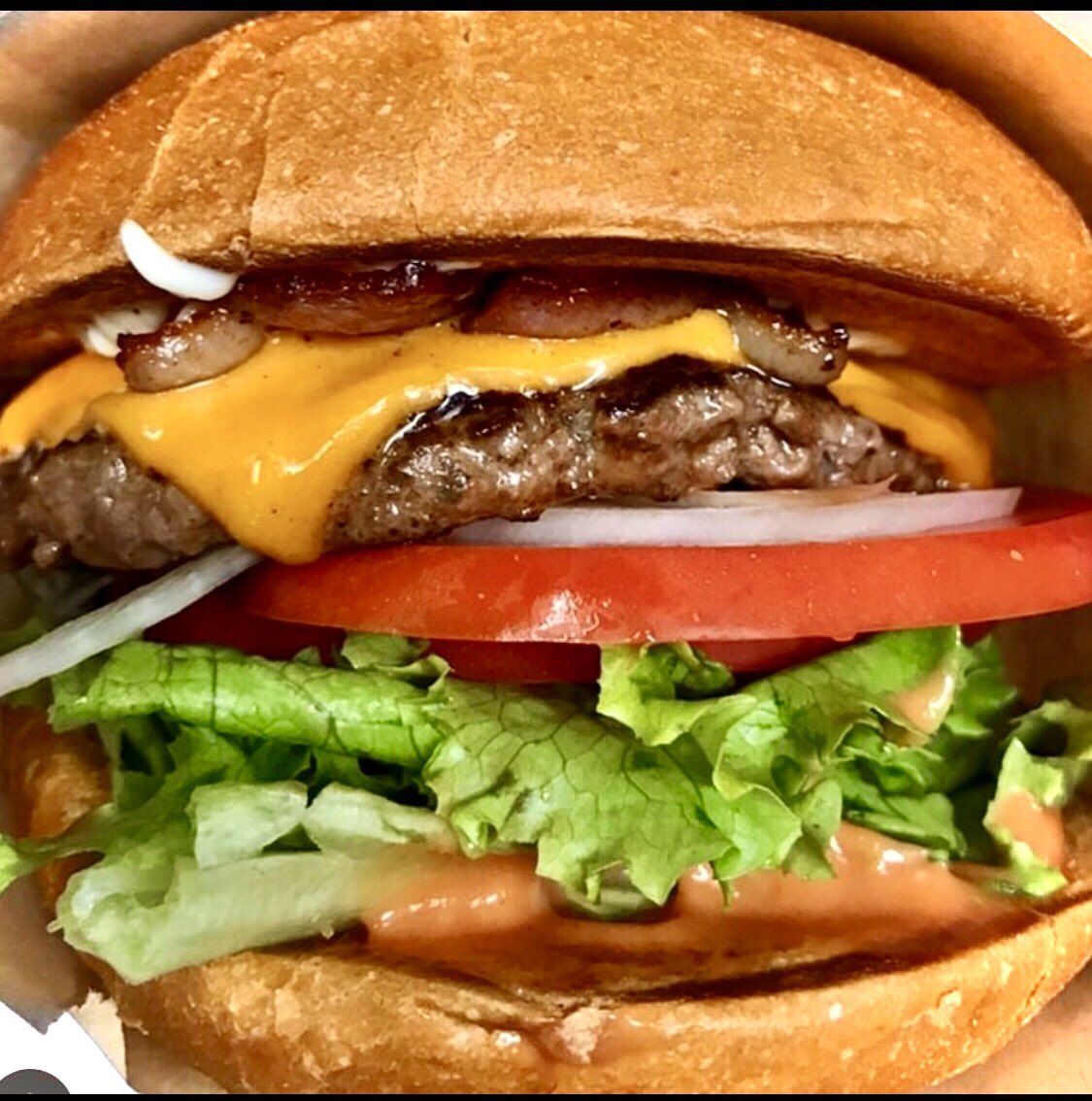 moderneburger's tweet photo. Yes, it tastes as good as it looks!

#moderneburger #modernburger #steakburger #burgerette #hormonefree #grassfedbeef #bestburger #bestturkeyburger #bestveggieburger #bestfries #doordash #ubereats https://t.co/arY0A1OEyw