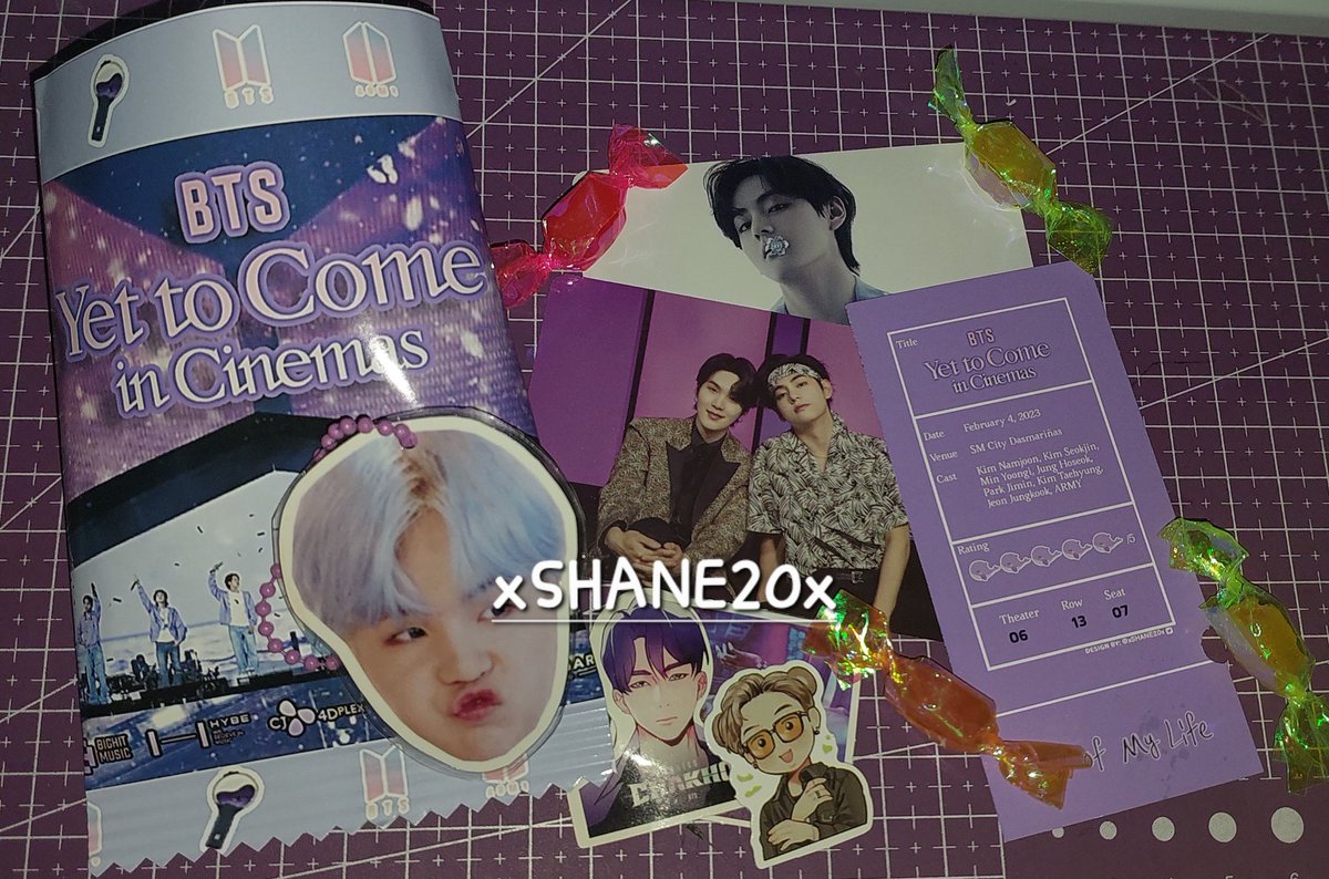 xSHANE20x's tweet photo. #YetToComeInCinemas 
if you're going to @army_cavite's SM Dasma Blockscreening!

I'm giving away these pouches 💜 Everything is design/prepared by me. Pagdamutan nyo na hehehe

See you there!!! https://t.co/QPecJMPxBM