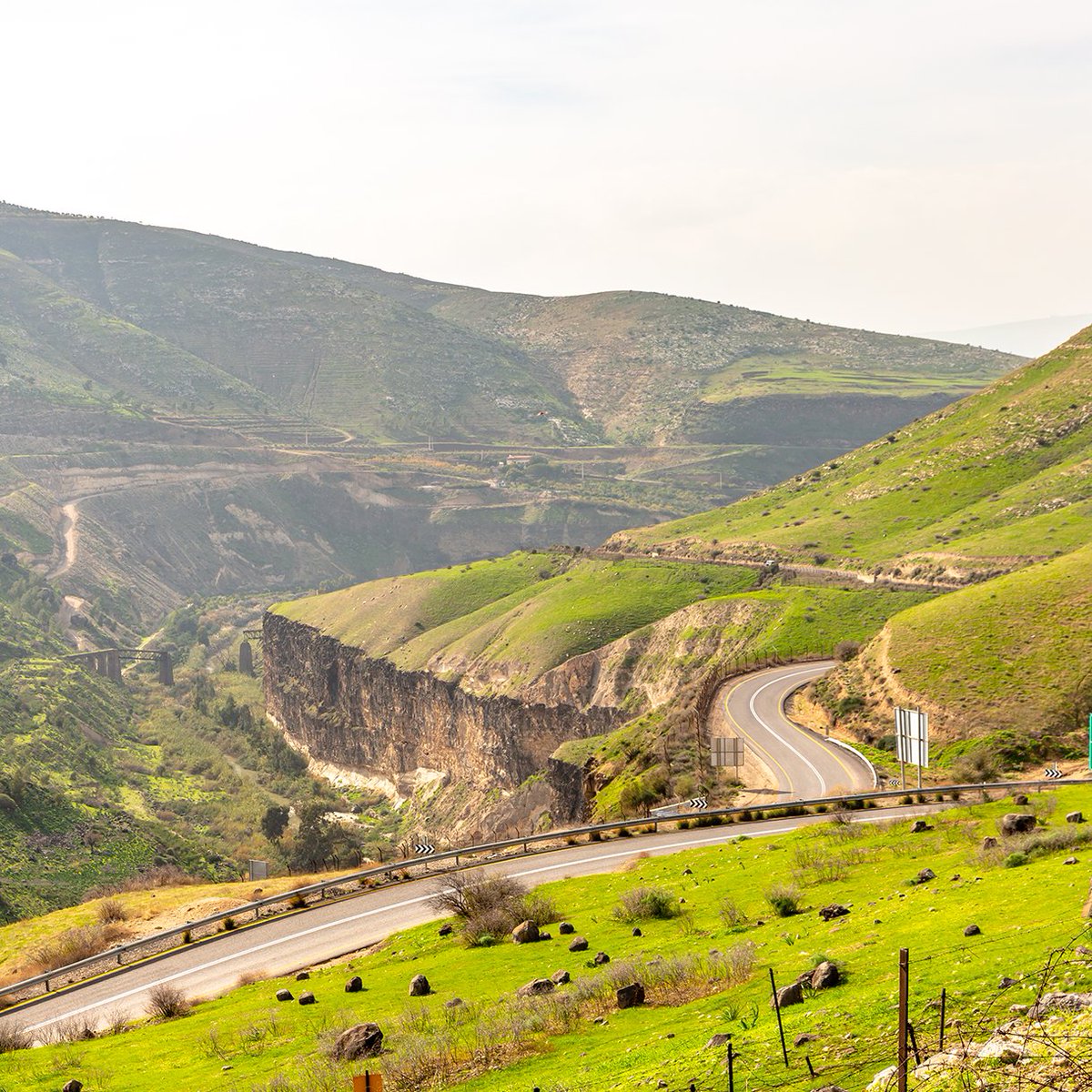 Golan Heights may just be one of the prettiest places on the planet...