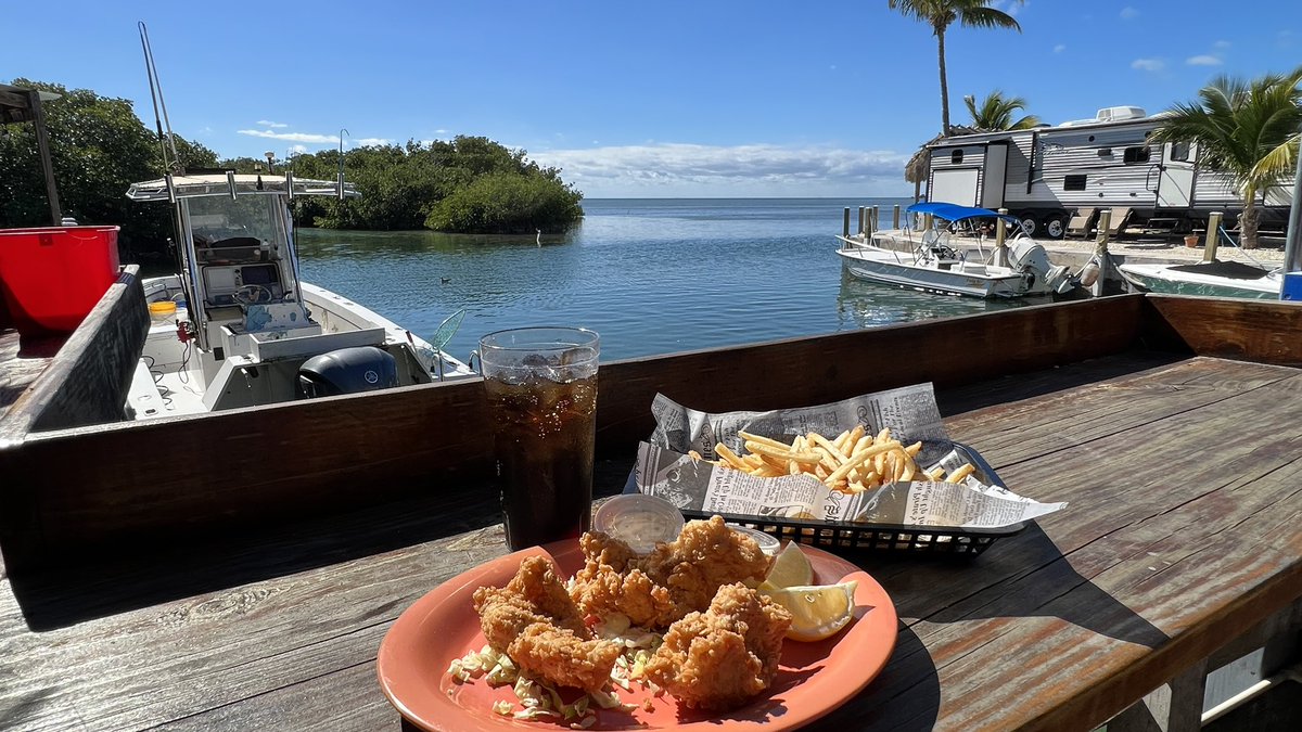 barbiedoll_eyw's tweet photo. Enjoying this mornings catch!  @fishmekeywest did it again! #fishing #keywest #catchoftheday  #cookyourcatch Soaking up some sunshine! Ahhhhh https://t.co/GDjmGIp5M8